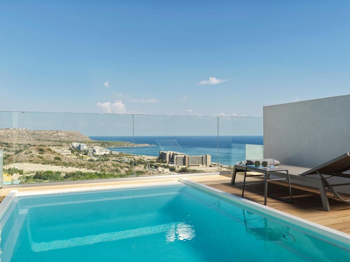 Camera Summer con Piscina Privata e Vista Mare